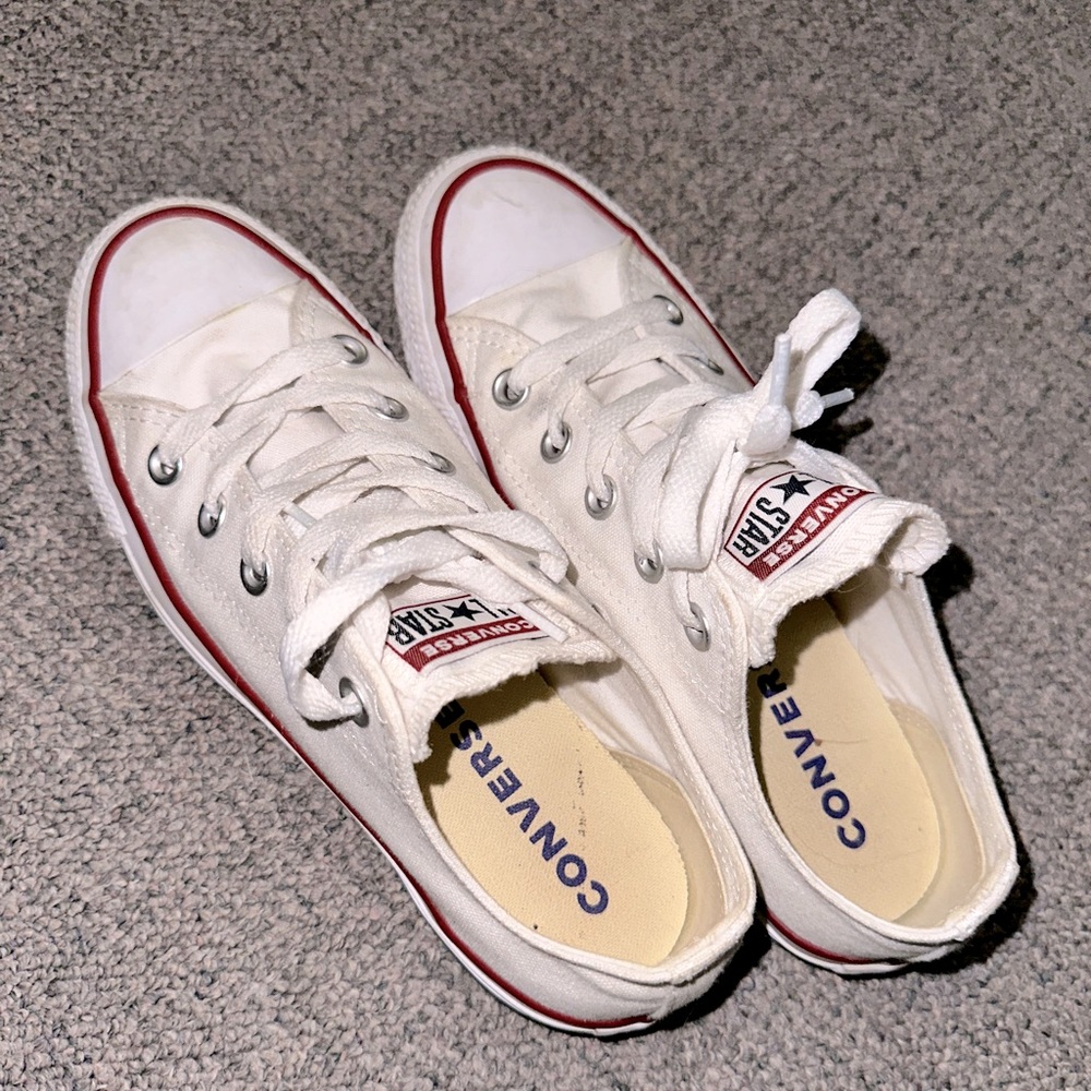 Converse Chuck Taylor All Star Classic Low-Top